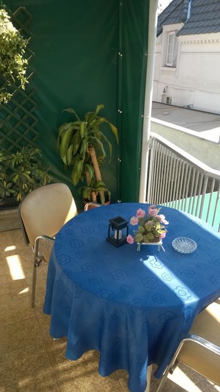 Bed & Breakfast Blumen Haus 2*